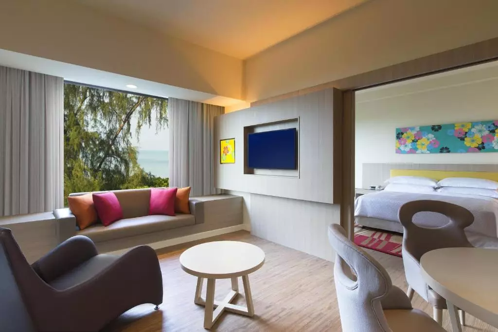 Mercure Penang Beach